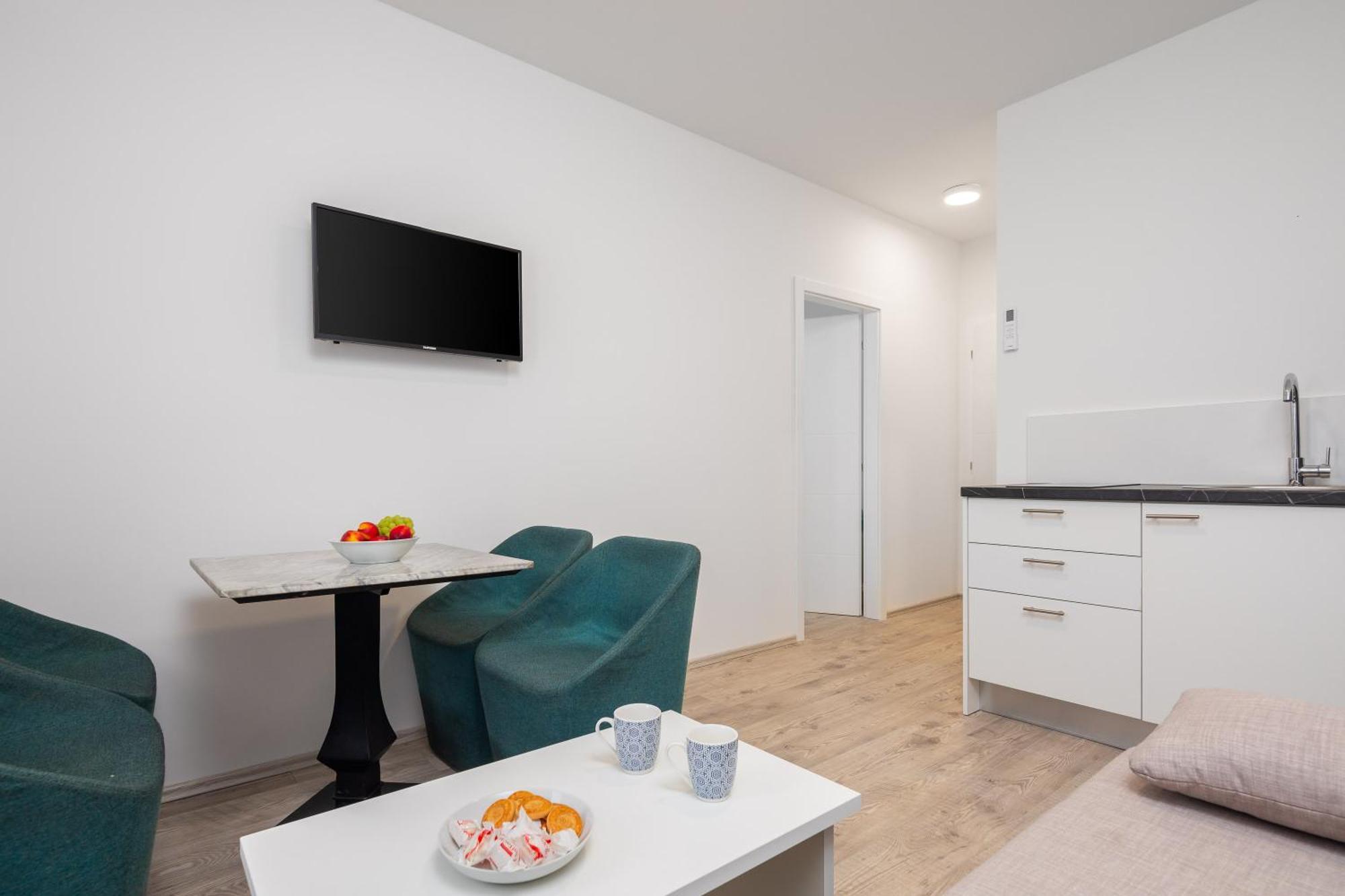 Apartma Beachfront Boutique With Free Parking Makarska