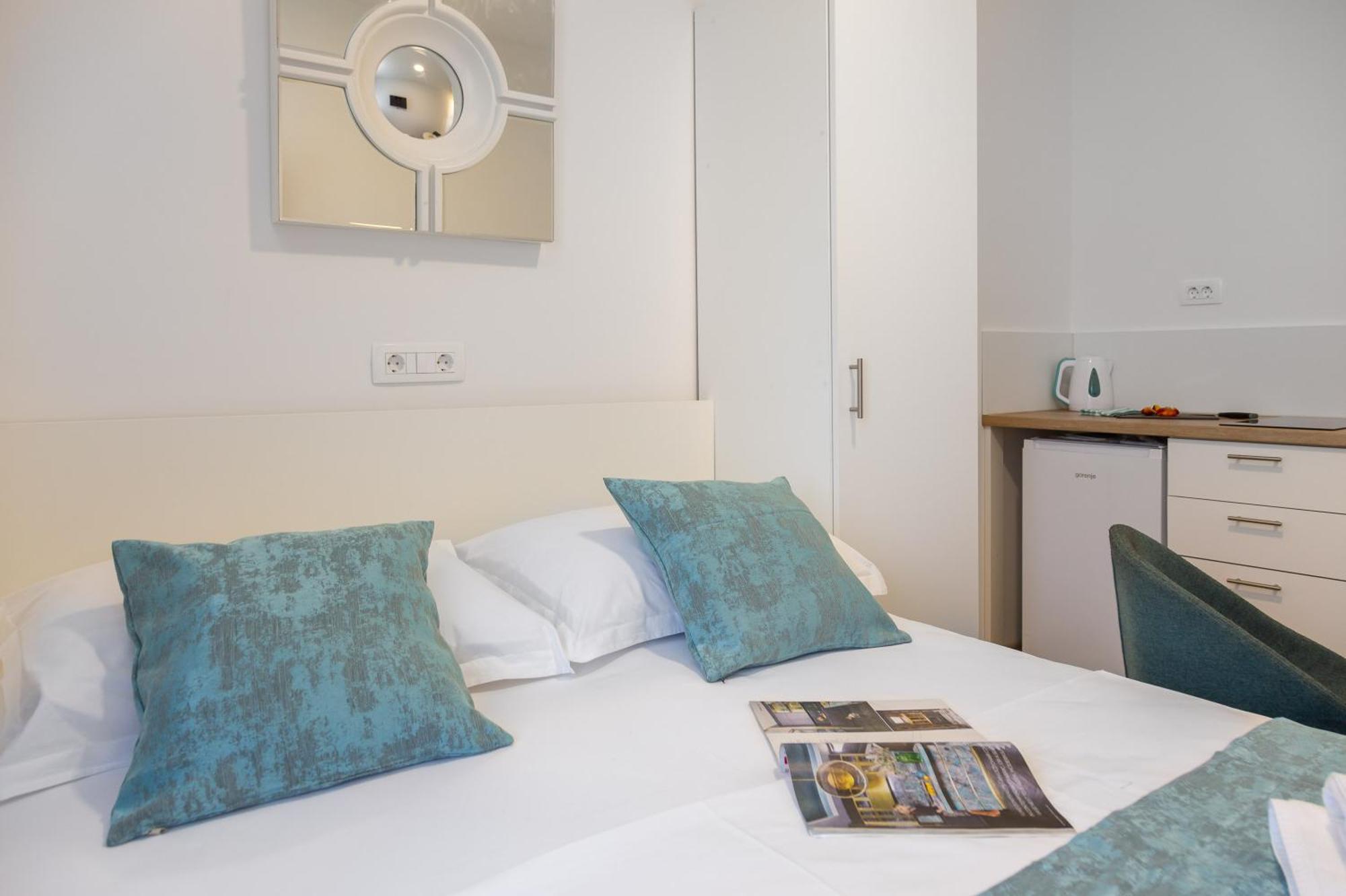 Apartma Beachfront Boutique With Free Parking Makarska