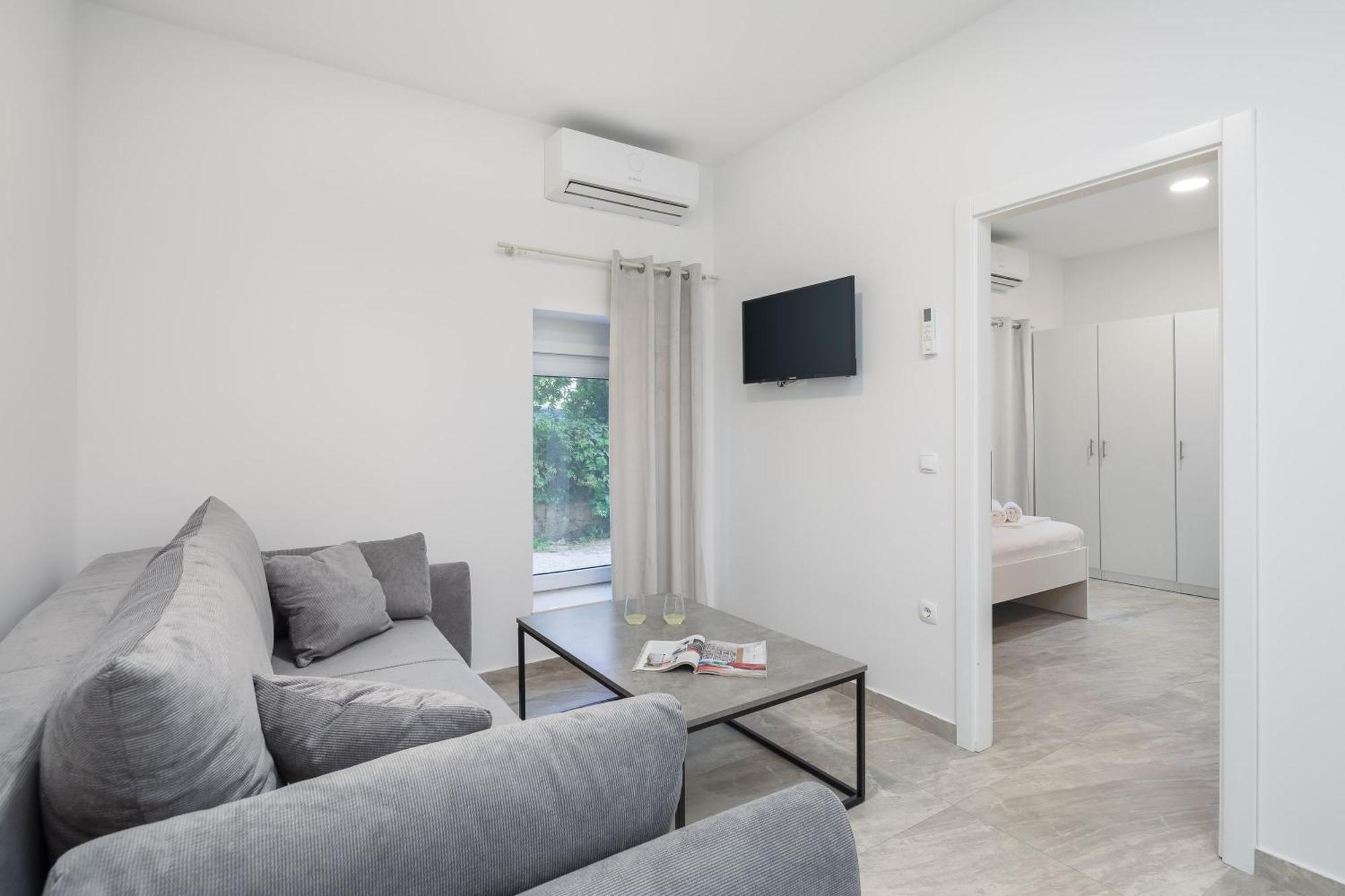 Apartma Beachfront Boutique With Free Parking *